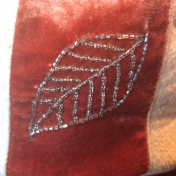 🎉3 for $20🎉 Small felt & velvet purse - Picture 3 of 6